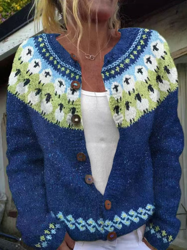 Damen nan gemusterte Strickjacke mit Rundpasse, Holzknöpfen und Eingrifftaschen EB