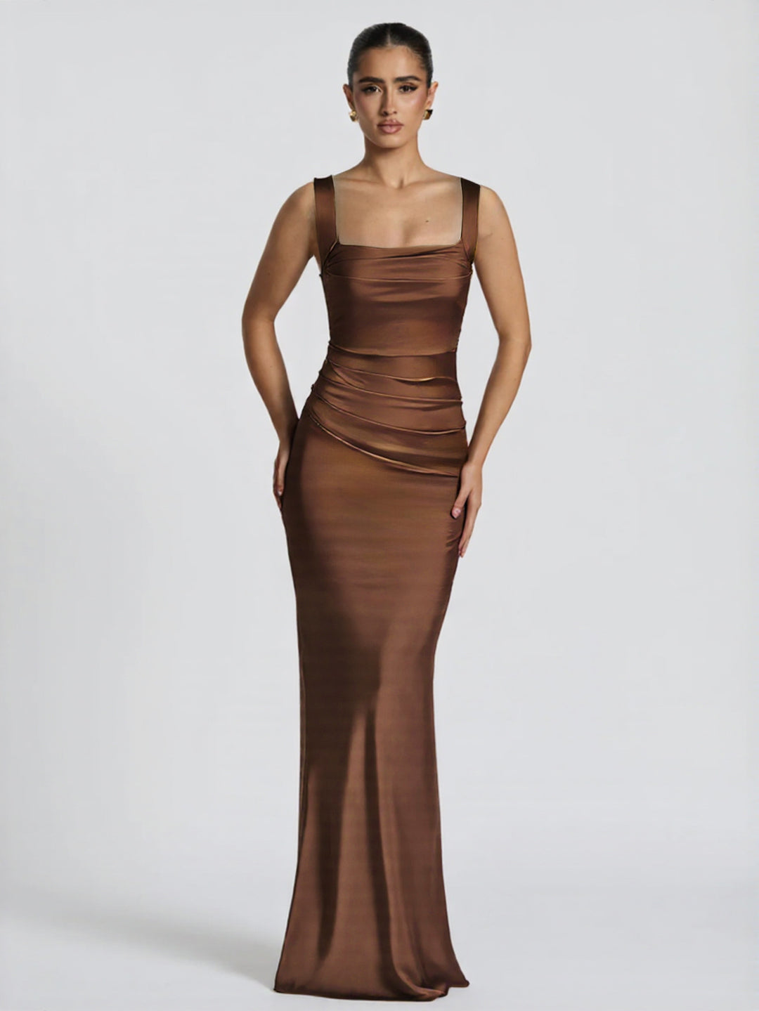 Damen Elegantes Satin-Maxi-Kleid mit figurschmeichelndem Design EB