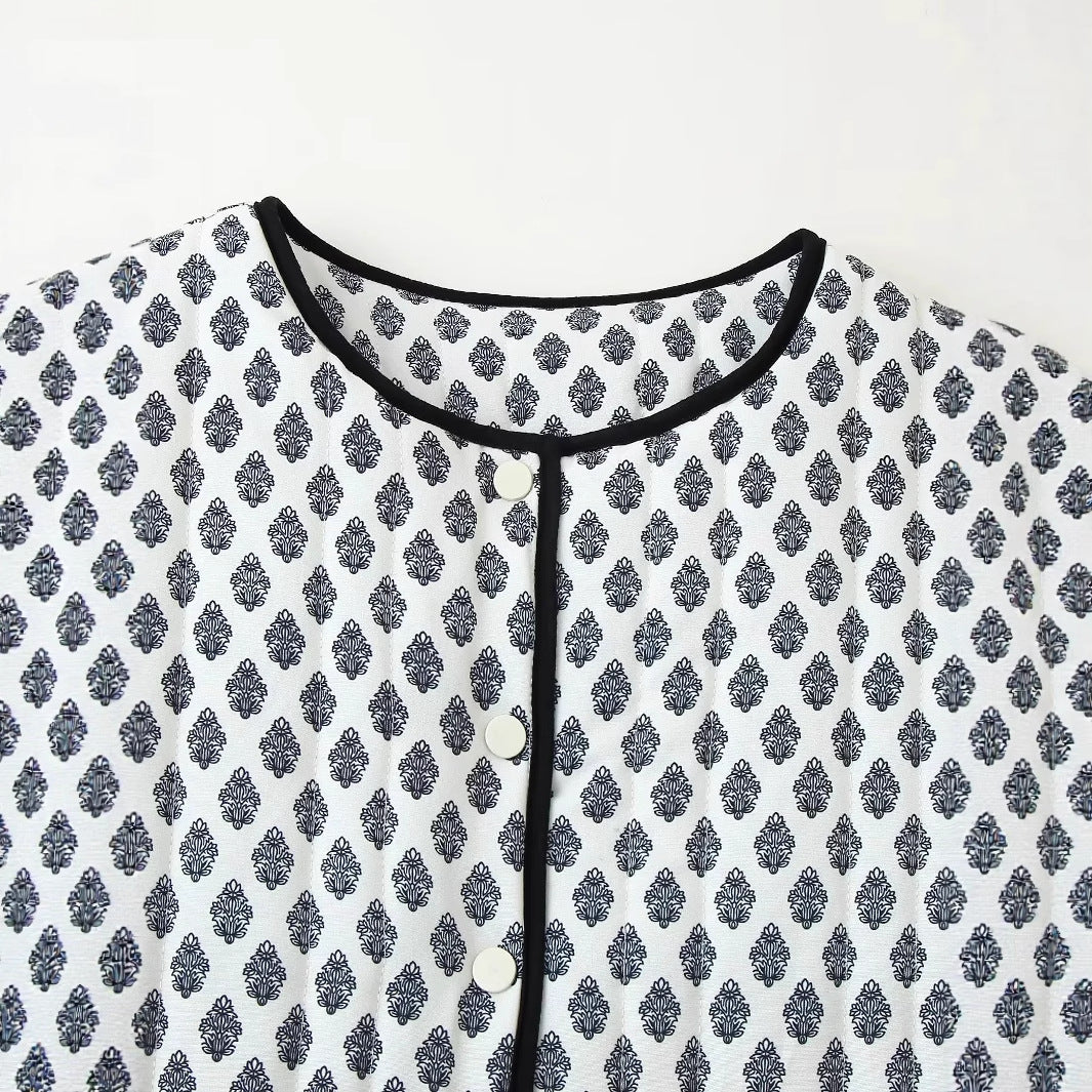 Damen modische Übergangsjacke mit eleganten Applikationen EB