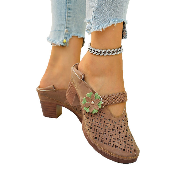 Damen elegante Pantoletten mit floralem Dekor und geflochtenem Riemen EB