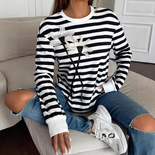 Damen Sweatshirt mit floralem Design und gestreiftem Muster EB