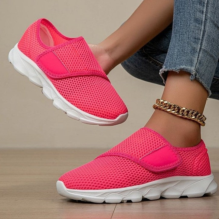 Damen Leichte und atmungsaktive Slip-On Sneakers mit flexiblem Obermaterial EB