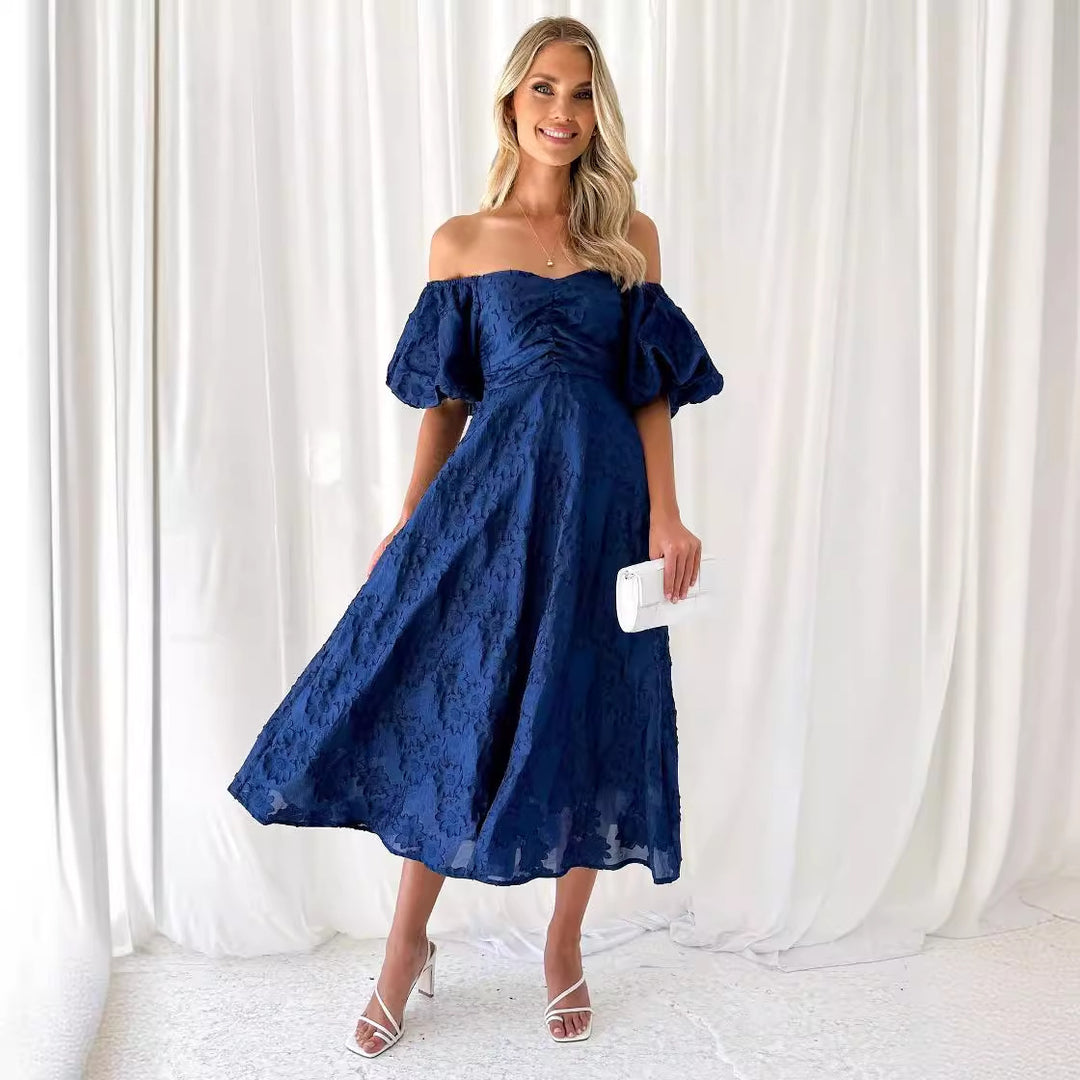 Damen Robe mit schulterfreiem Design und eleganten Puffärmeln EB