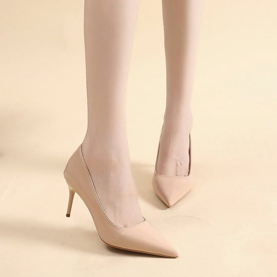 Damen Spitze High Heels mit glänzender Lackoberfläche EB
