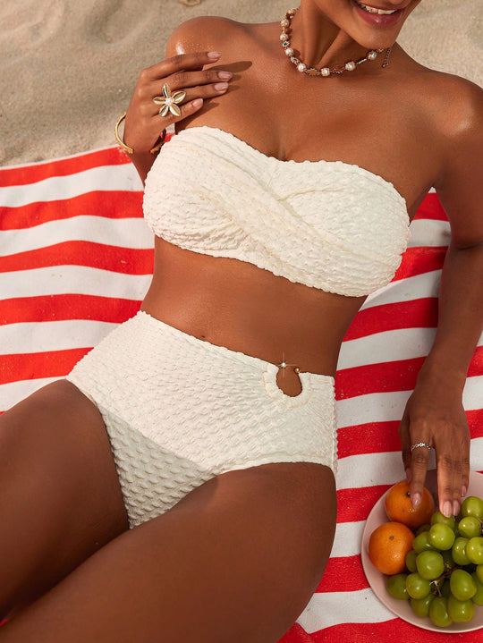 Damen Bandeau-Bikini mit strukturiertem Obermaterial und hochgeschnittenem Höschen EB