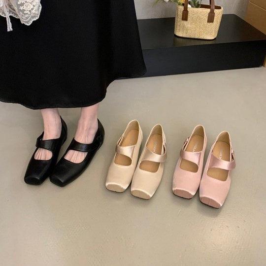 Damen elegante Ballerinas mit verstellbarem Riemen und bequemem Fußbett EB