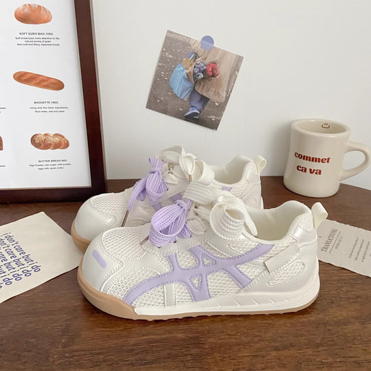 Damen Sneakers mit innovativem Schnürsystem und atmungsaktiver Oberflächenstruktur EB