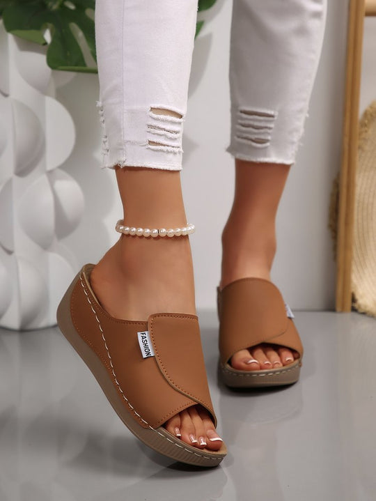 Damen Clogs mit modernem Kreuzriemen und rutschfester Sohle EB