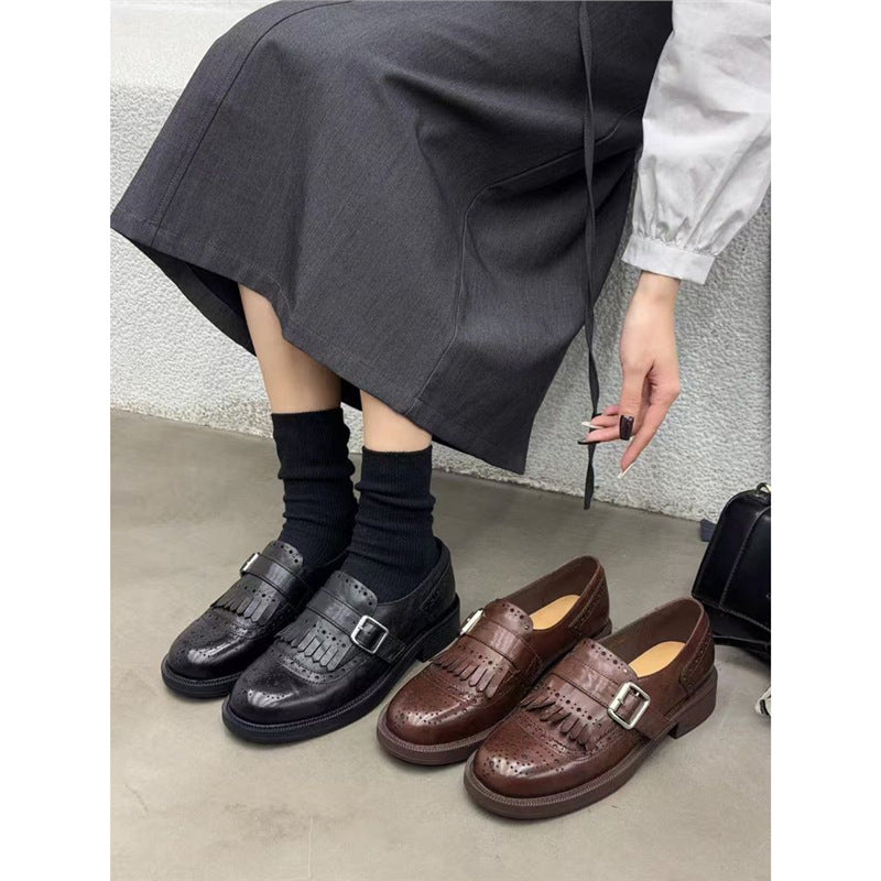 Damen Brogues mit verziertem Riemen EB