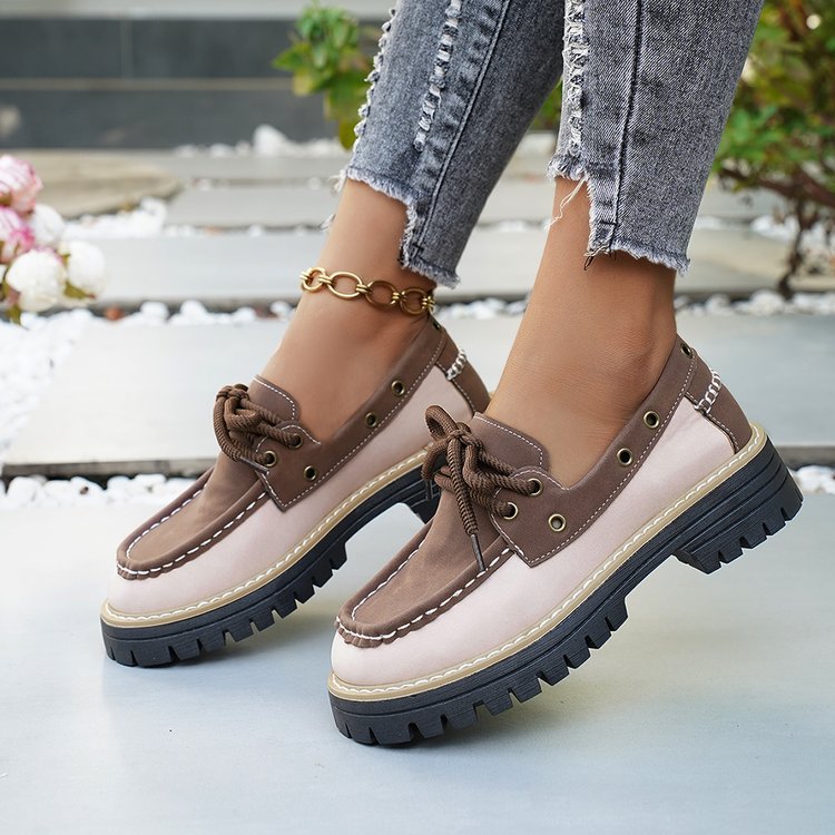 Damen Bequeme Boots mit trendigem Schnürdesign und robustem Profil EB