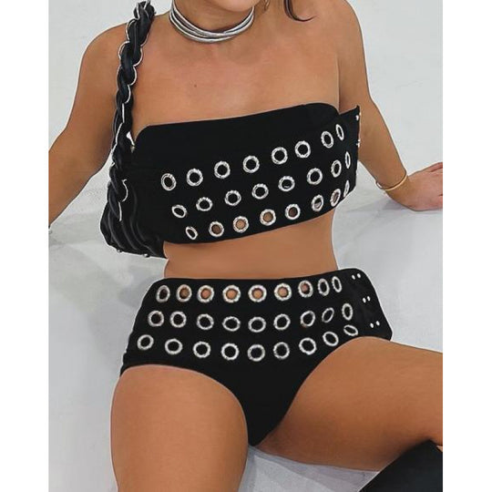 Damen modischer Minirock mit asymmetrischem Schnitt und metallischen Details EB