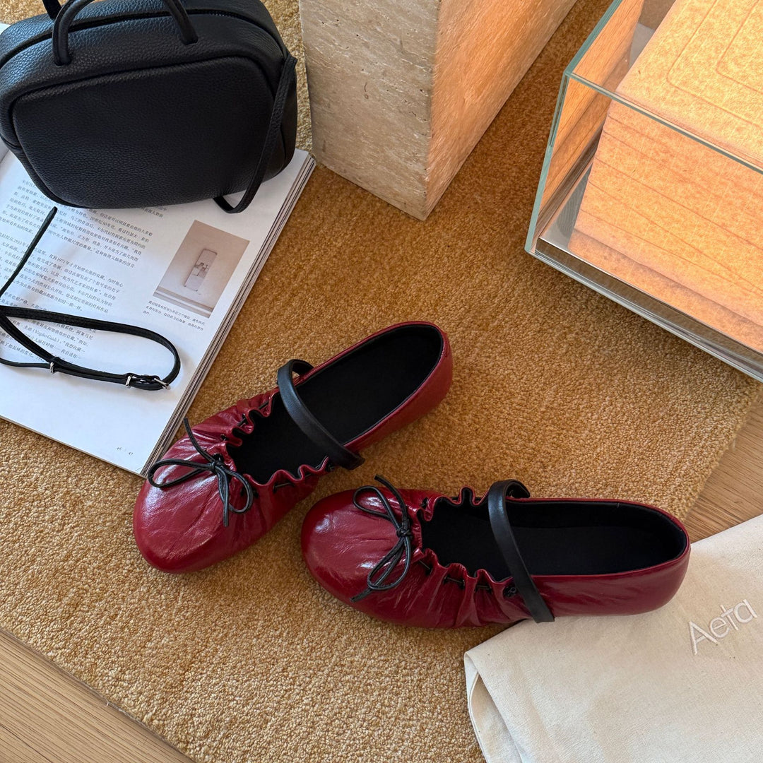 Damen Ballerinas mit elastischem Riemen und metallischem Glanz EB