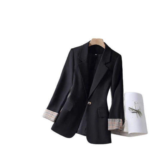 Damen Eleganter Blazer mit modernen Karodetails EB