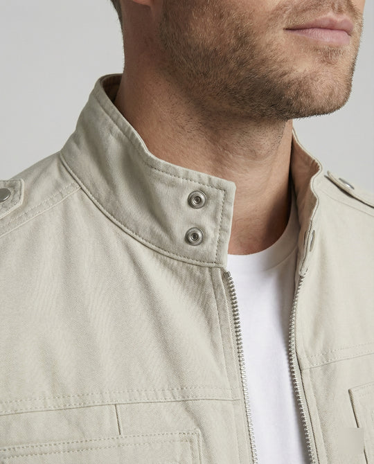 Herren weit geschnittene Kunstlederjacke mit Stehkragen und Brustreißverschlüssen EB