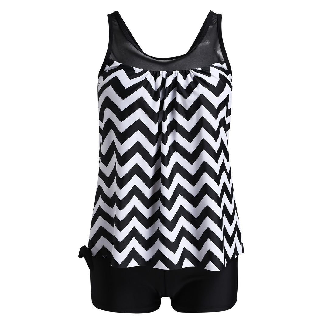 Damen Sportliches Strandoutfit mit modischer Raffung EB