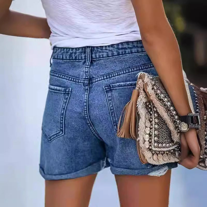 Damen Sommerliche Destroyed Jeansshorts mit umgeschlagenem Saum EB