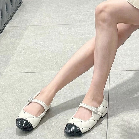 Damen Ballerinas mit dekorativem Herzdesign und patentierter Schuhspitze EB
