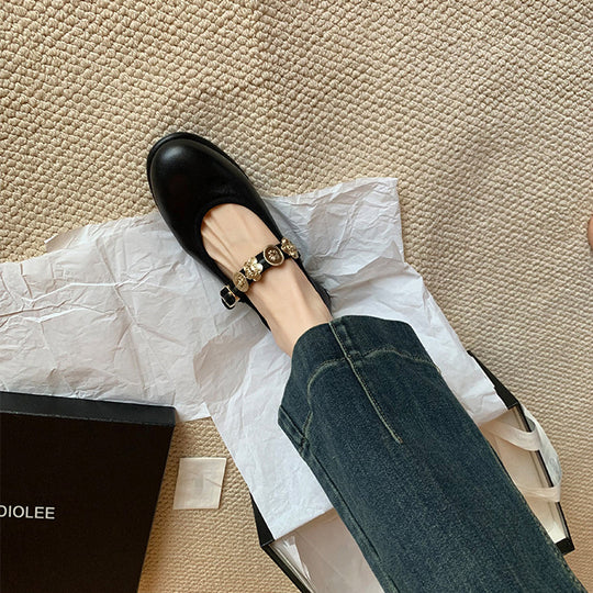Damen Elegante Ballerinas mit verzierten Riemchen EB
