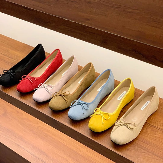 Damen Ballerinas aus hochwertigem Wildleder mit verspieltem Schleifen-Detail EB