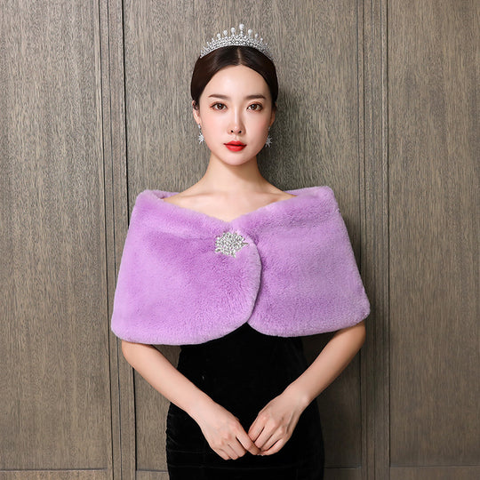Damen eleganter und luxuriöser Umhang aus Kunstpelz EB