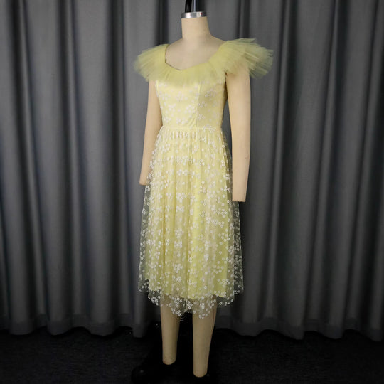 Damen festliches Blütenkleid mit voluminösen Tüllärmeln EB