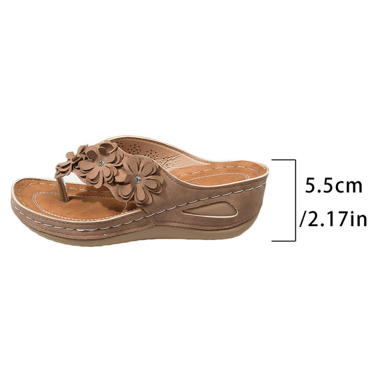 Damen Zierende Zehentrenner Sandalen mit floralem Design EB