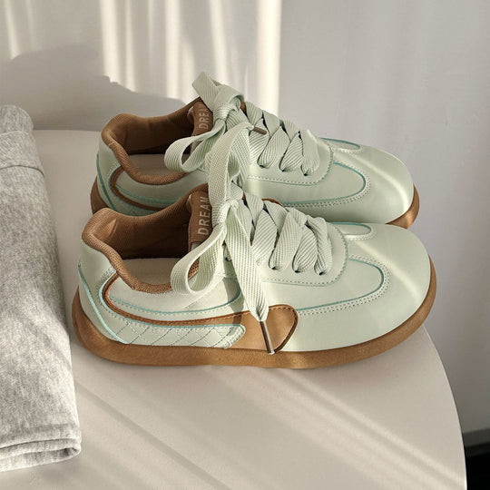 Damen Sportliche Sneakers mit weichem Obermaterial und dämpfender Sohle EB
