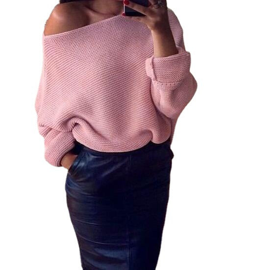 Damen Grobstrickpullover mit schulterfreiem Design und weichem Material EB