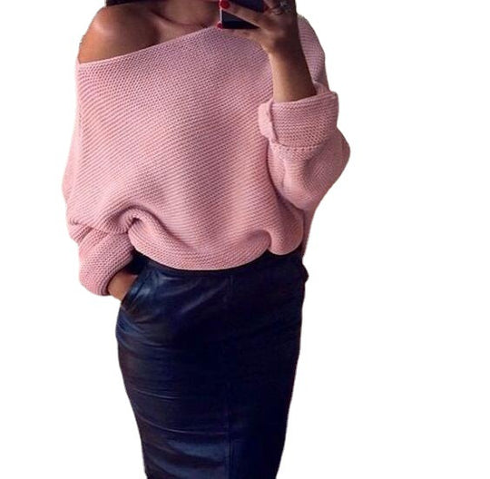Damen Grobstrickpullover mit schulterfreiem Design und weichem Material EB