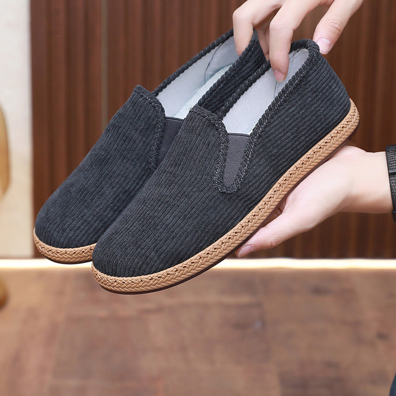 Damen bequeme Slip-On Schuhe aus Cord mit rutschfester Sohle EB
