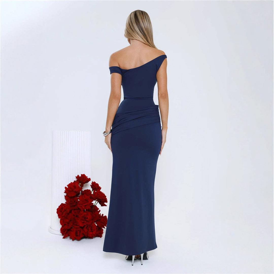 Damen figurbetontes Maxikleid mit schulterfreiem Design und Raffungselementen EB