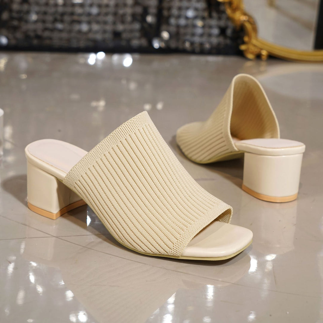 Damen elegante Mules mit strukturiertem Obermaterial und moderatem Blockabsatz EB