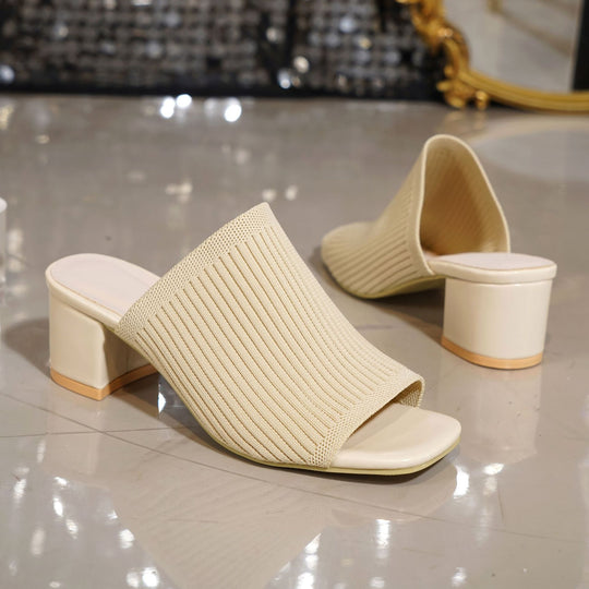 Damen elegante Mules mit strukturiertem Obermaterial und moderatem Blockabsatz EB