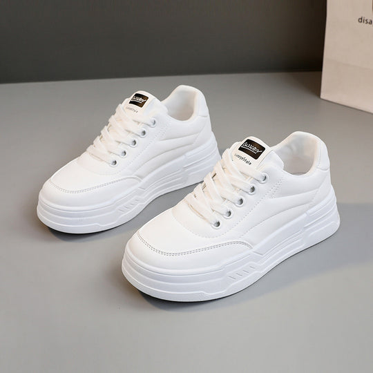 Damen Plattform Sneakers mit robustem Sohlenprofil und sportlichem Design EB