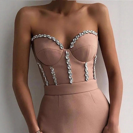 Damen figurbetontes Abendkleid mit eleganter Bustier-Optik und schimmernden Applikationen EB