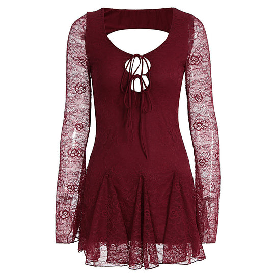Damen Spitzenkleid mit Cut-Outs und langen Ärmeln EB