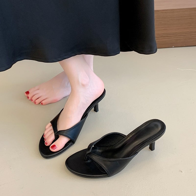 Damen Elegante Absatzsandalen mit klassischem Schnitt und bequemer Passform EB