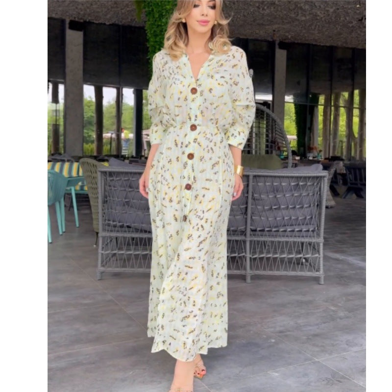 Damen Maxikleid mit floralen Motiven und Knopfdetails EB