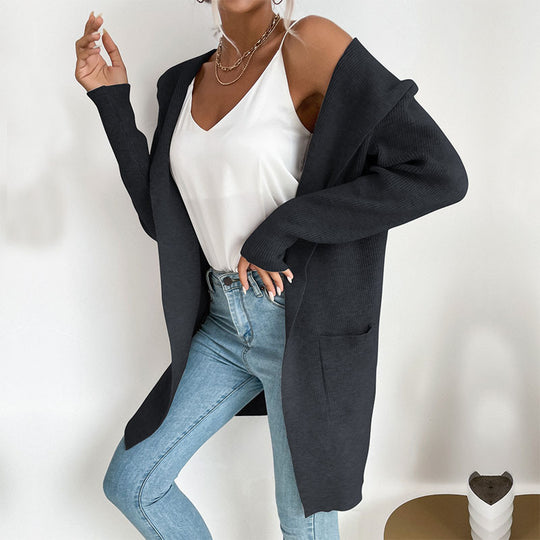 Damen Strickjacke mit tiefem V-Ausschnitt und praktischen Taschen EB