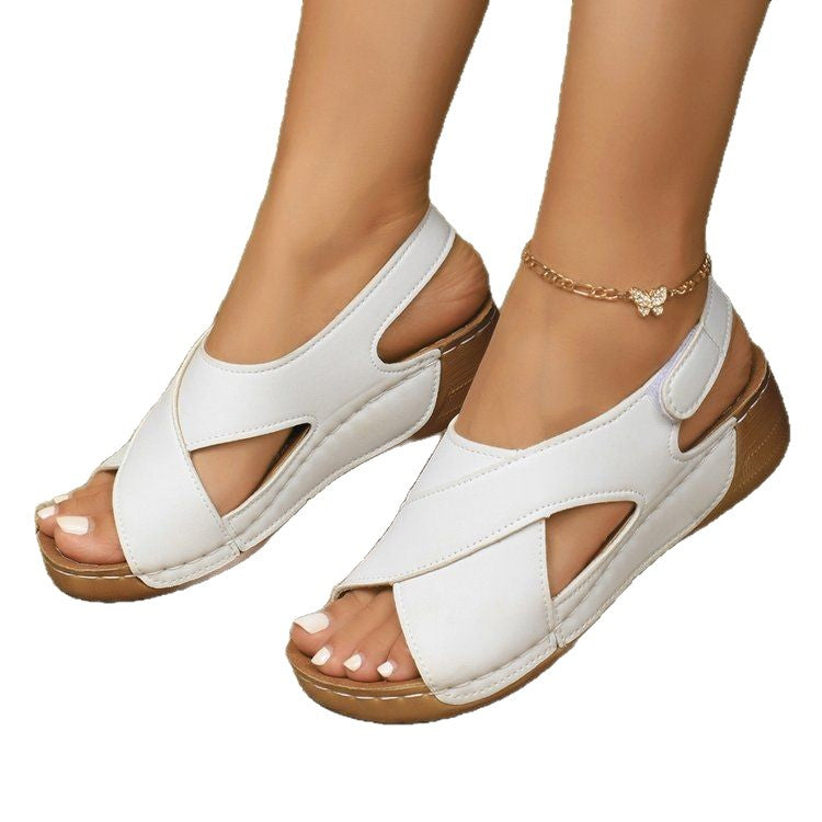 Damen Wedge-Pantoletten mit verstellbaren Riemen und luftigen Cut-Outs EB