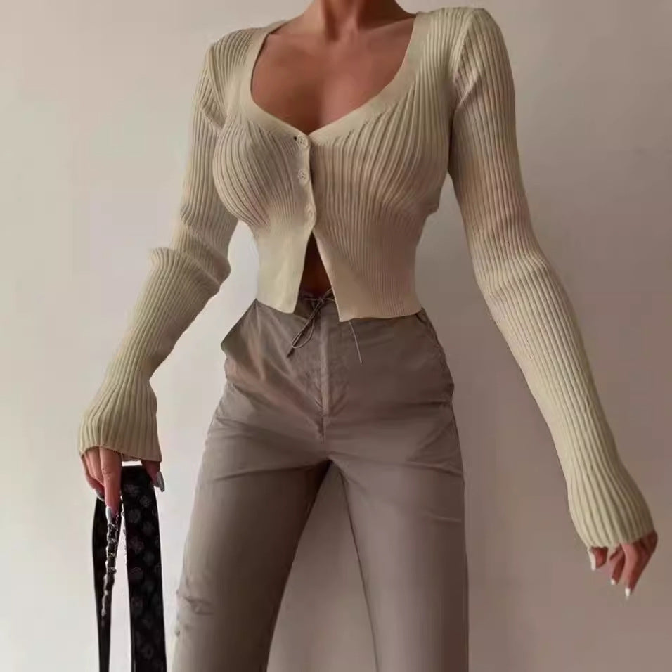 Damen Strick-Cardigan mit tiefem V-Ausschnitt und Knopfverschluss EB