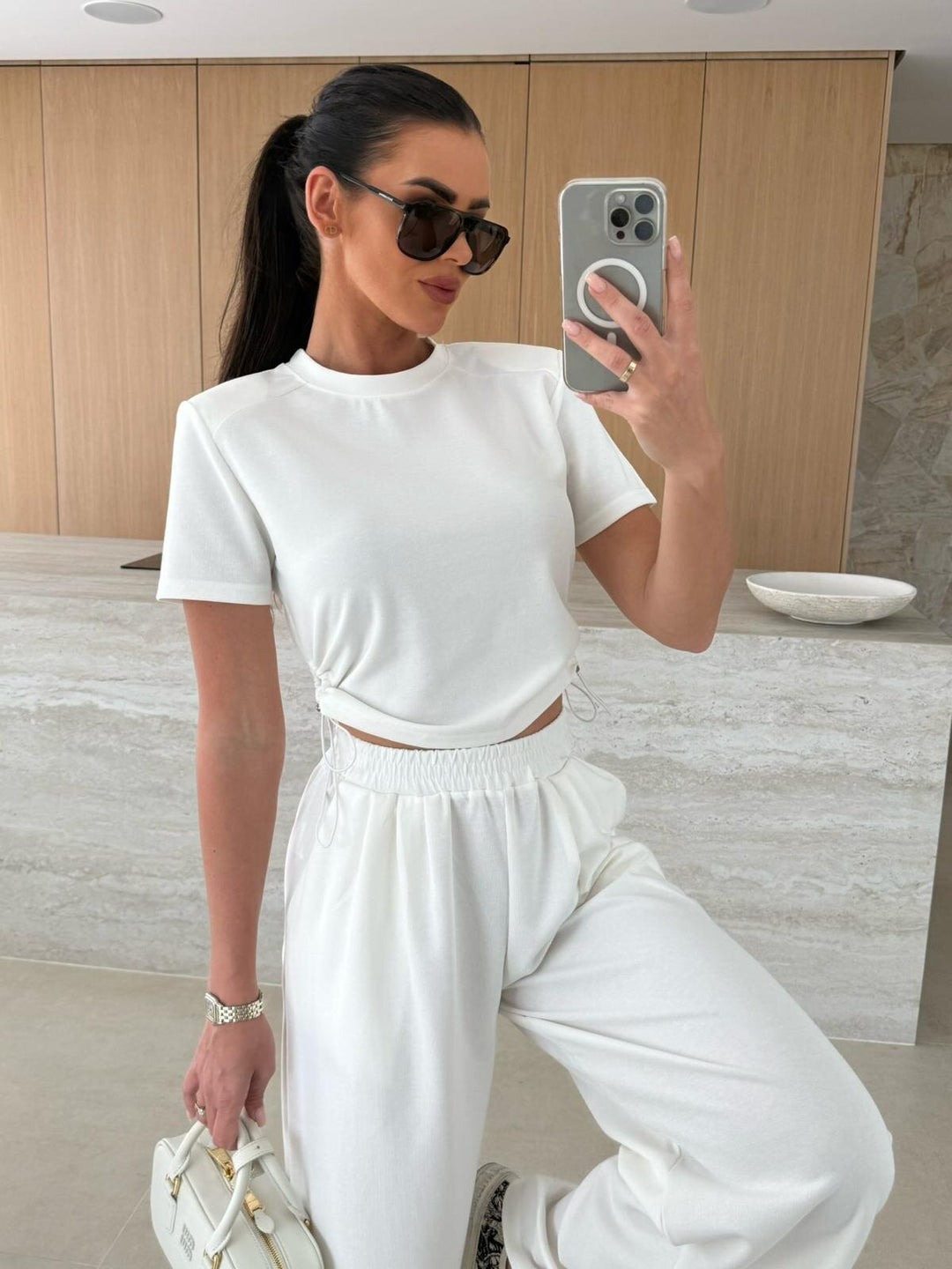 Damen lässiges Set aus Crop-Top und Jogginghose EB