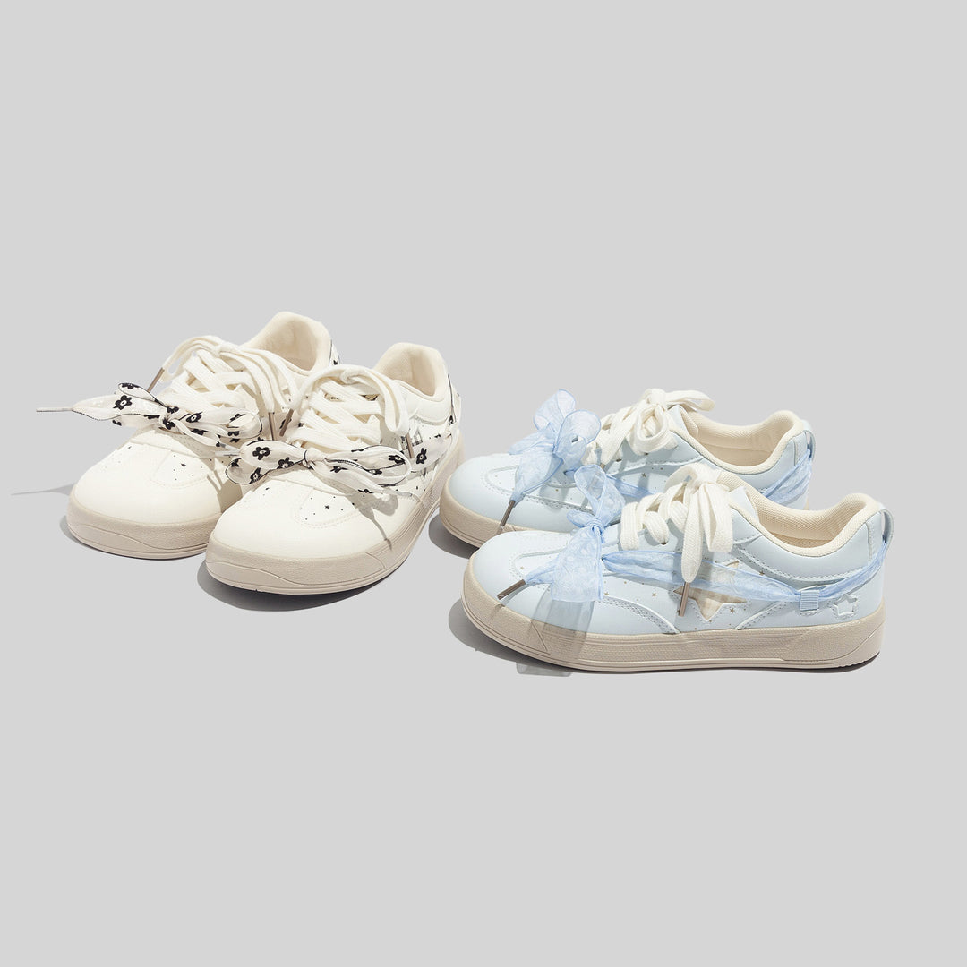 Damen Sneakers mit floralem Druck und innovativem Schnürsystem EB