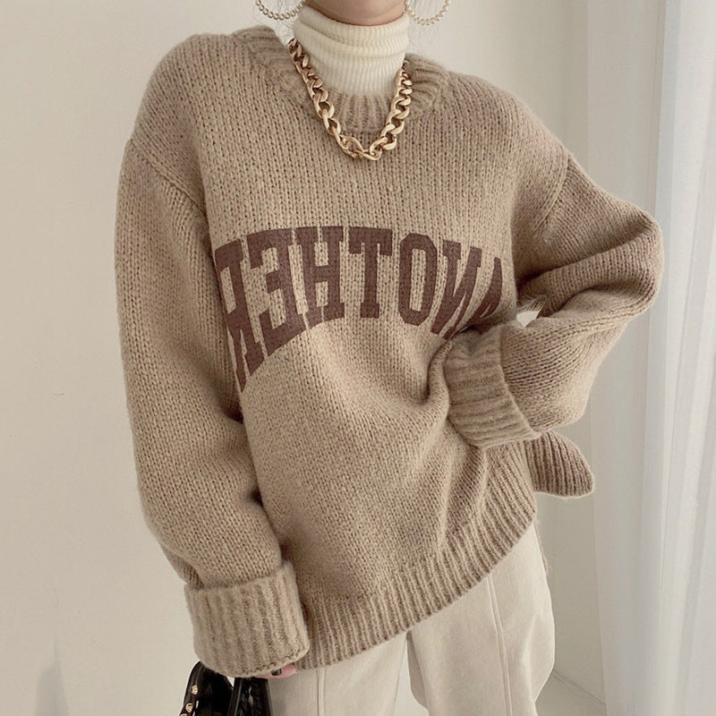 Damen Oversized Pullover mit auffälligem Schriftzug und gestricktem Muster EB