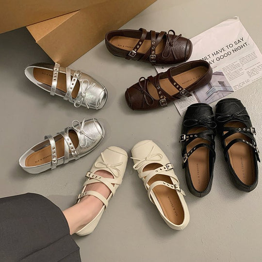 Damen Ballerina-Pumps mit dekorativen Riemchen und komfortablem Fußbett EB