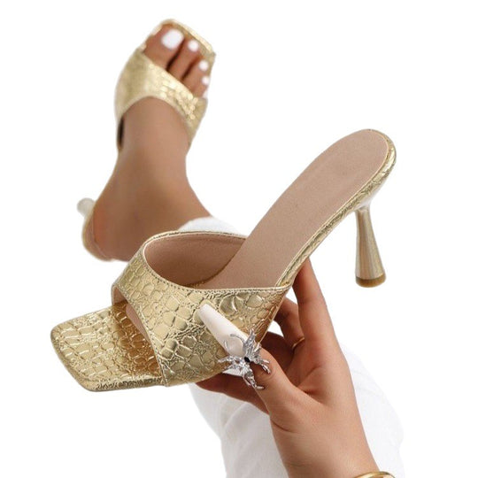 Damen High Heel Sandalen mit stilvollen Verzierung EB