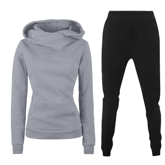 Damen Kapuzenpullover und Sporthose Kombination EB