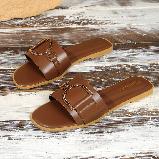 Damen elegante Slide-Pantoletten mit dekorativem Metall-Detail EB