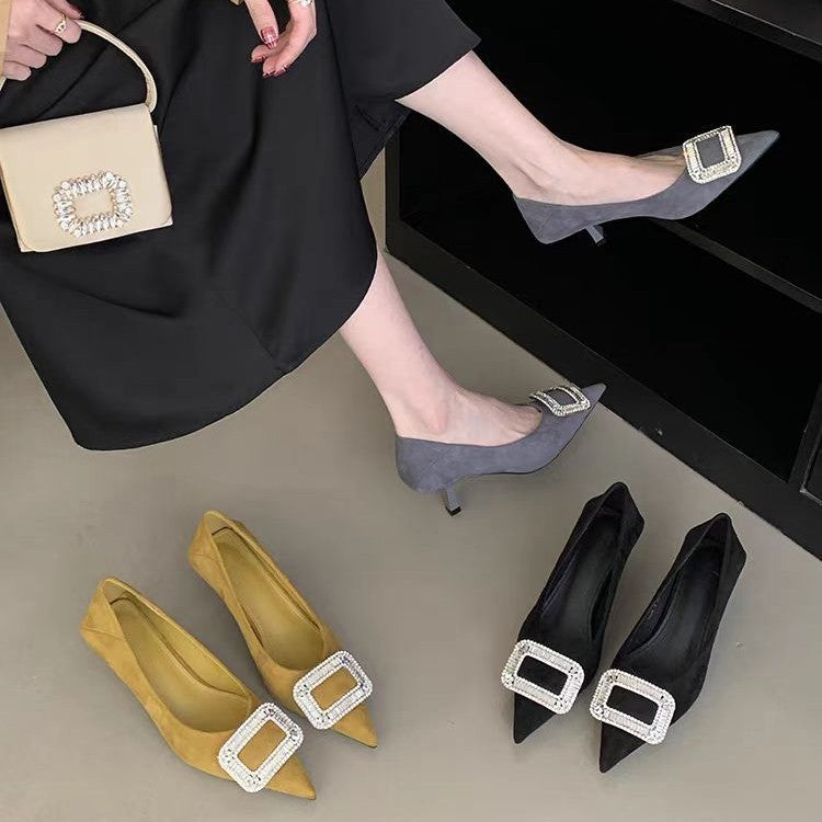 Damen elegante High Heels mit extravagantem Schmuckdetail EB