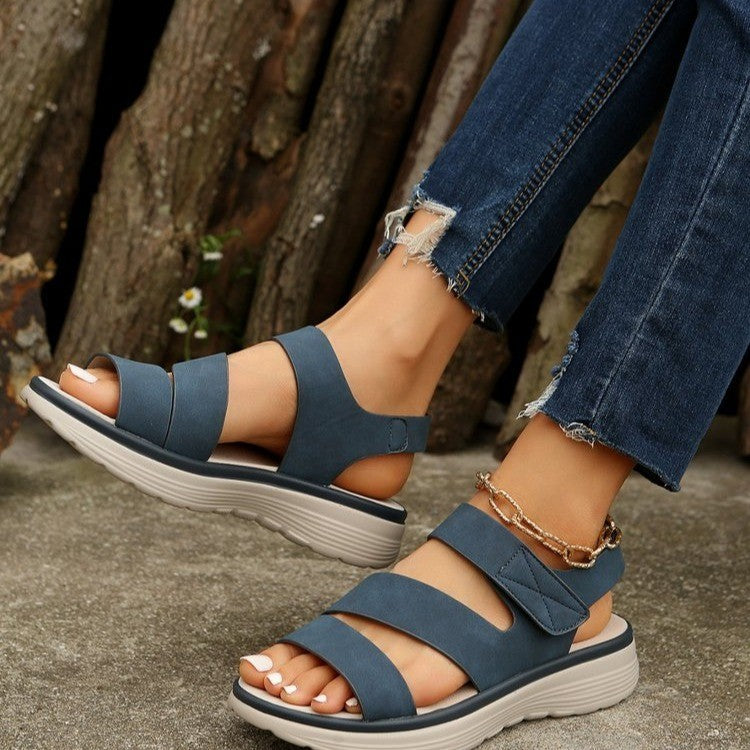Damen Komfortsandalen mit verstellbaren Klettverschlüssen und ergonomischem Fußbett EB